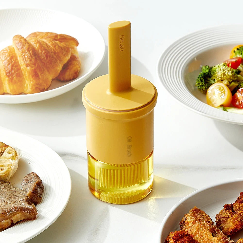 High-Temperature Silicone Oil Brush with Integrated Bottle