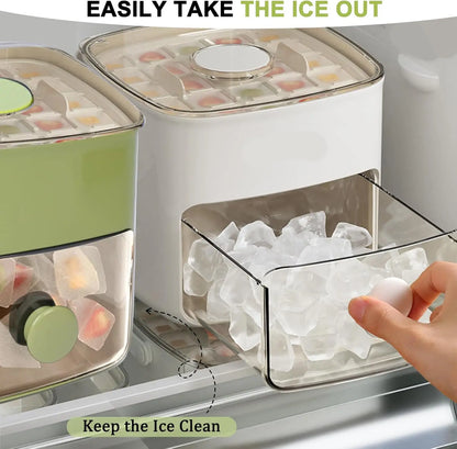 ChillEase 48 – Ice Cube Tray with Storage & Easy Release