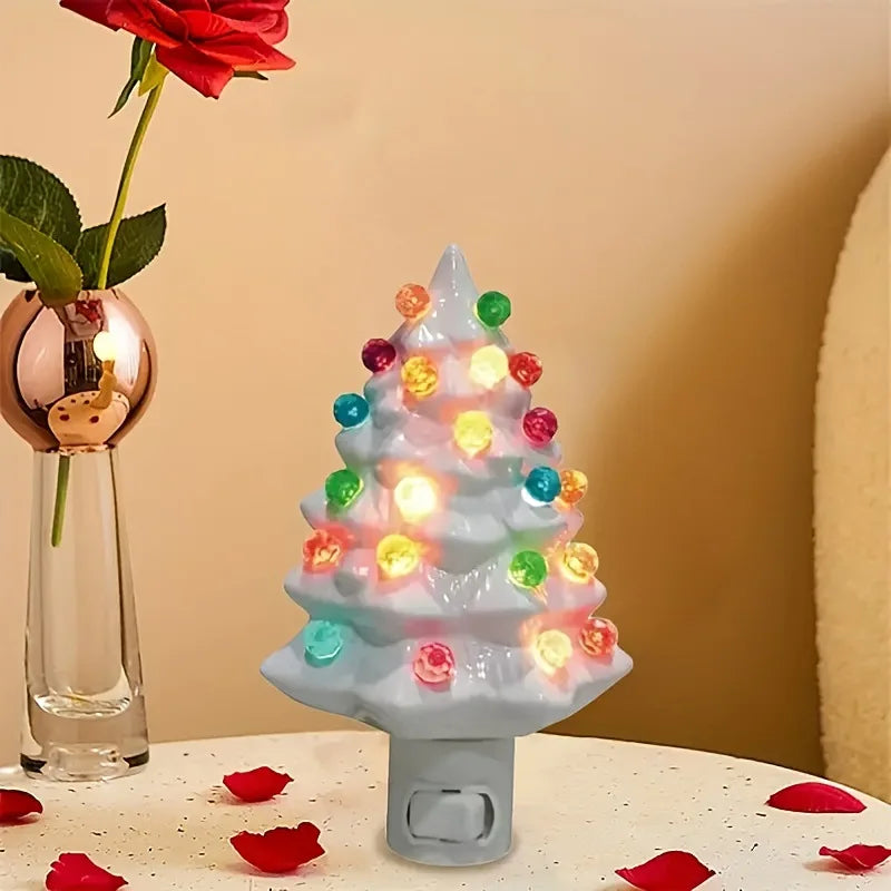 Vintage Green Ceramic Christmas Tree Night Light – Hand-Painted Plug-In Lamp